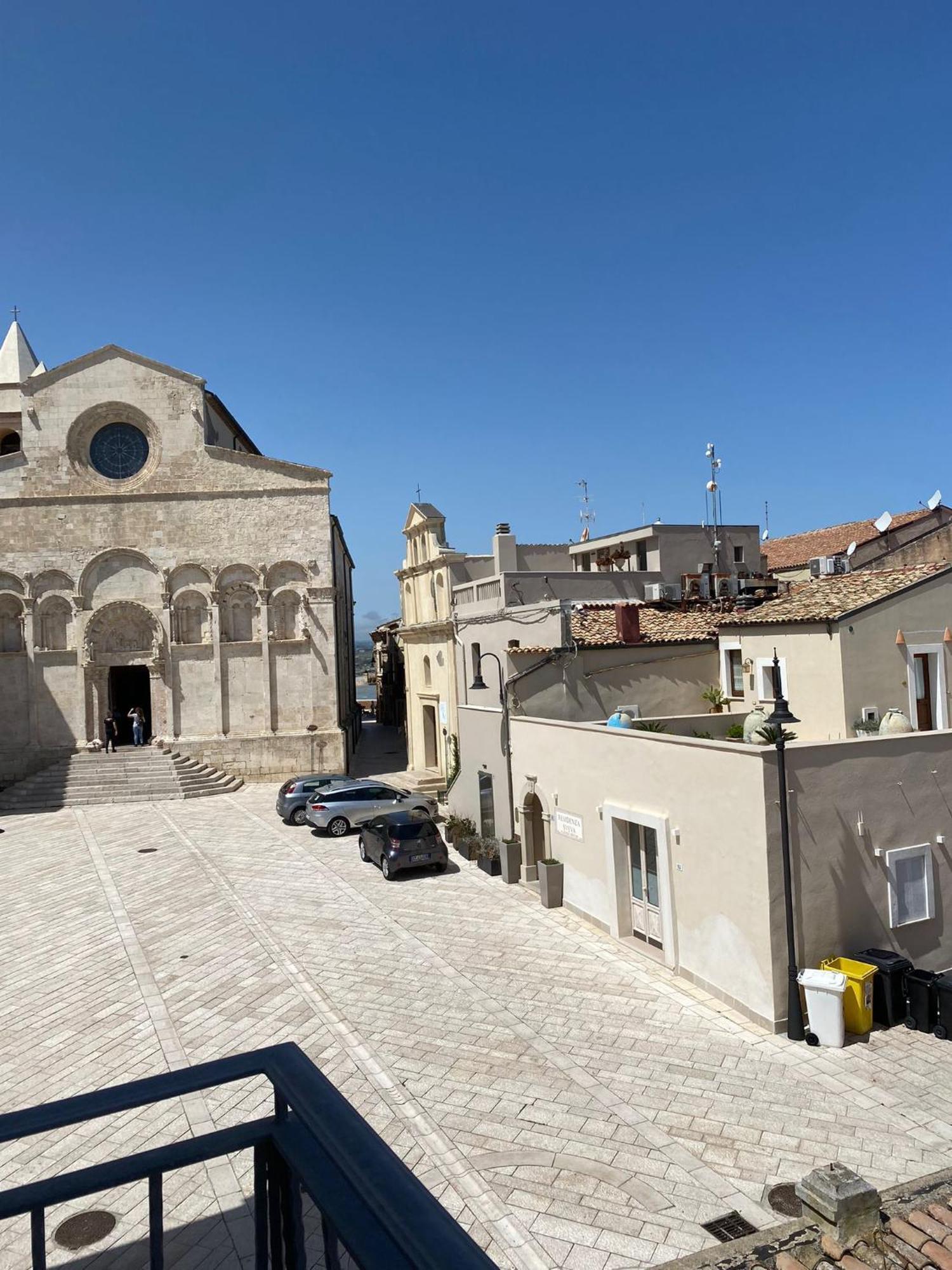 Duomo Rooms Termoli Εξωτερικό φωτογραφία